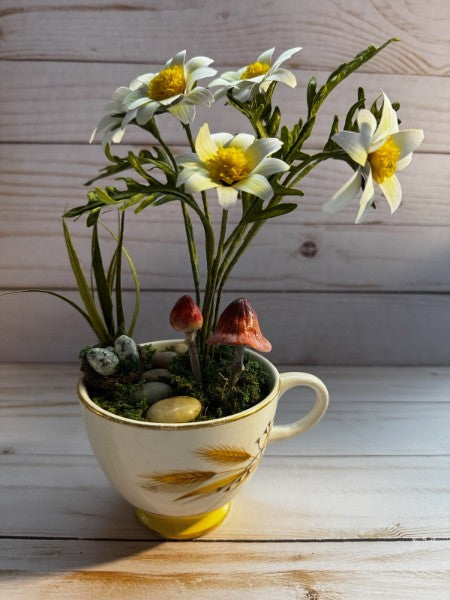 Paper Daisies in Vintage Teacup